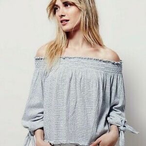 PEBBLE AND STONE Anthropologie Off-Shoulder Striped Semi Crop Top Size Small